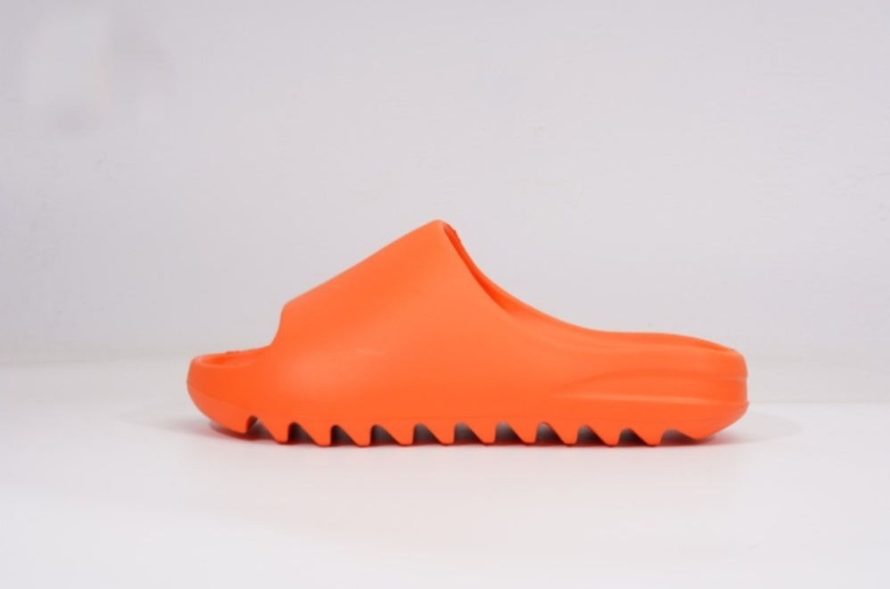Yeezy Slides "Enflame Orange"